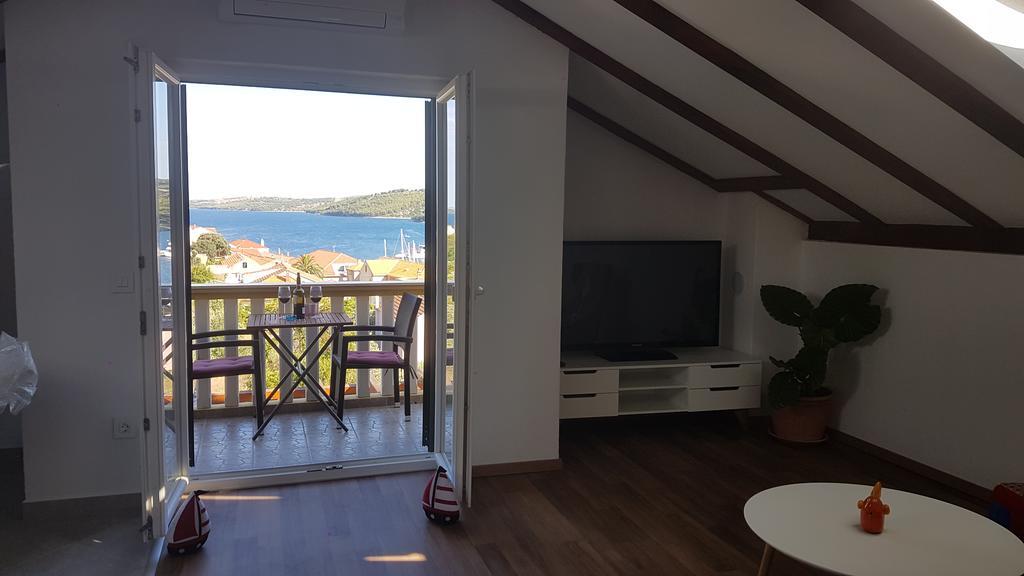Apartment Azaleja 萨利 外观 照片