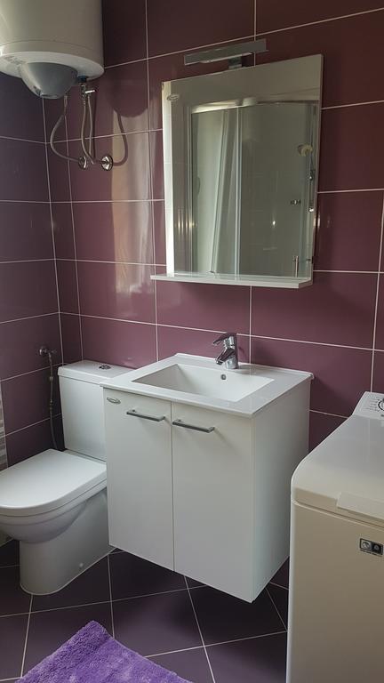 Apartment Azaleja 萨利 外观 照片