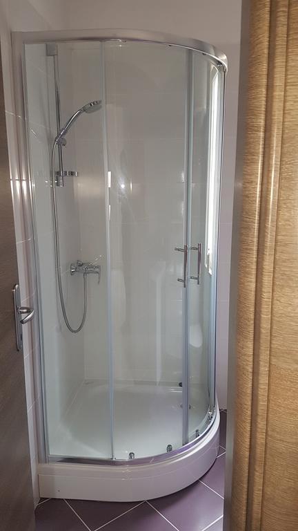 Apartment Azaleja 萨利 外观 照片
