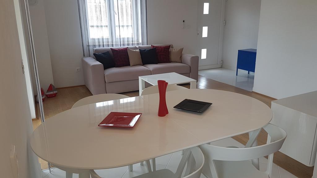 Apartment Azaleja 萨利 外观 照片