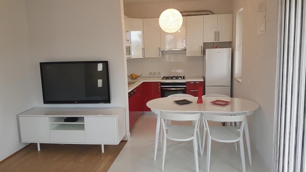 Apartment Azaleja 萨利 外观 照片